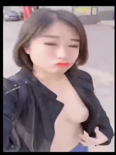 露出界天花板级别狂人!高颜露脸反差婊推特网红【plas啪酱】各种场所人前露出紫薇打炮(22)